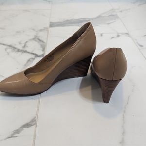 Franco Sarto Women's Frankie Pump Wedge size 7.5